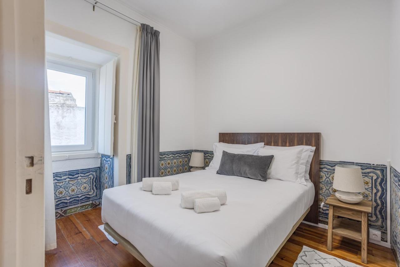 Hip & Renovated T.M. Flat In Bairro Alto Leilighet Lisboa Eksteriør bilde