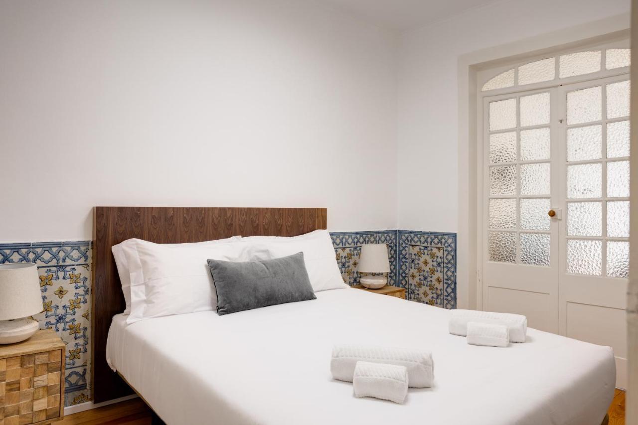 Hip & Renovated T.M. Flat In Bairro Alto Leilighet Lisboa Eksteriør bilde