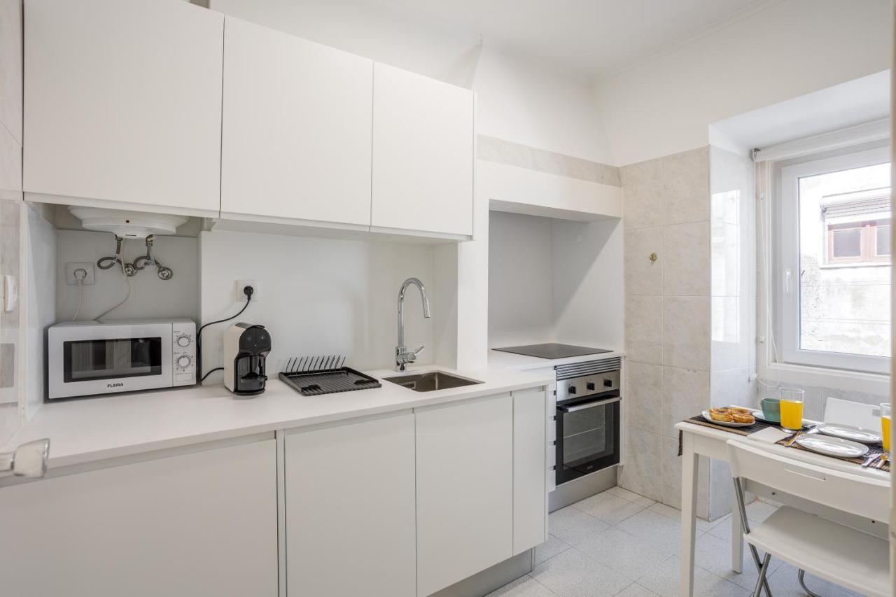 Hip & Renovated T.M. Flat In Bairro Alto Leilighet Lisboa Eksteriør bilde