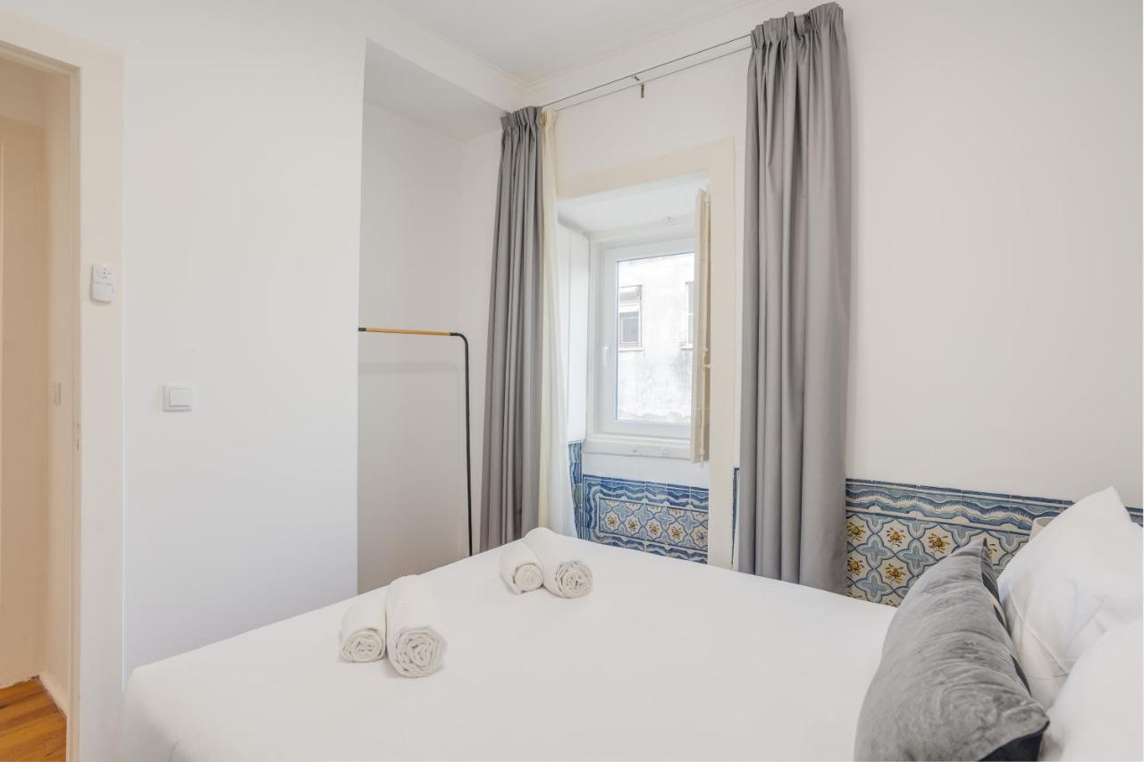 Hip & Renovated T.M. Flat In Bairro Alto Leilighet Lisboa Eksteriør bilde